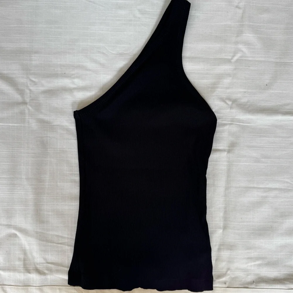 Agolde Verica One-Shoulder Ribbed Knit Top - Picture 4 of 7